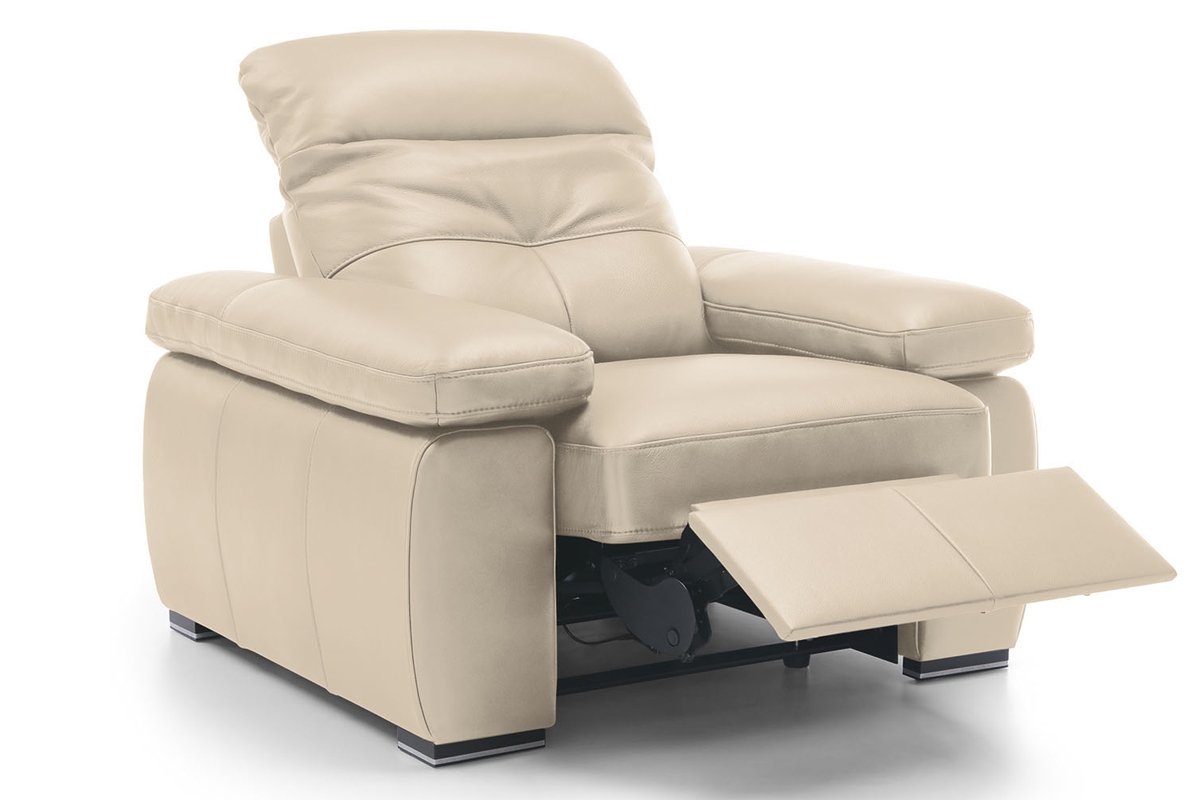 Fotelis LEGEND 6670