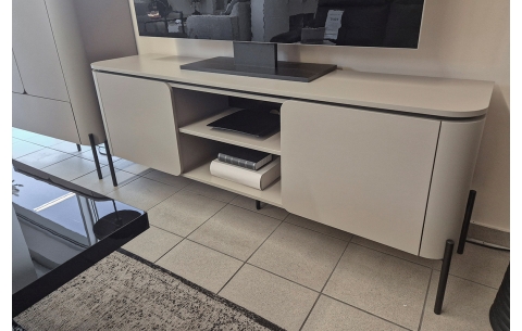 TV ir audio spintelė BELLO 15817